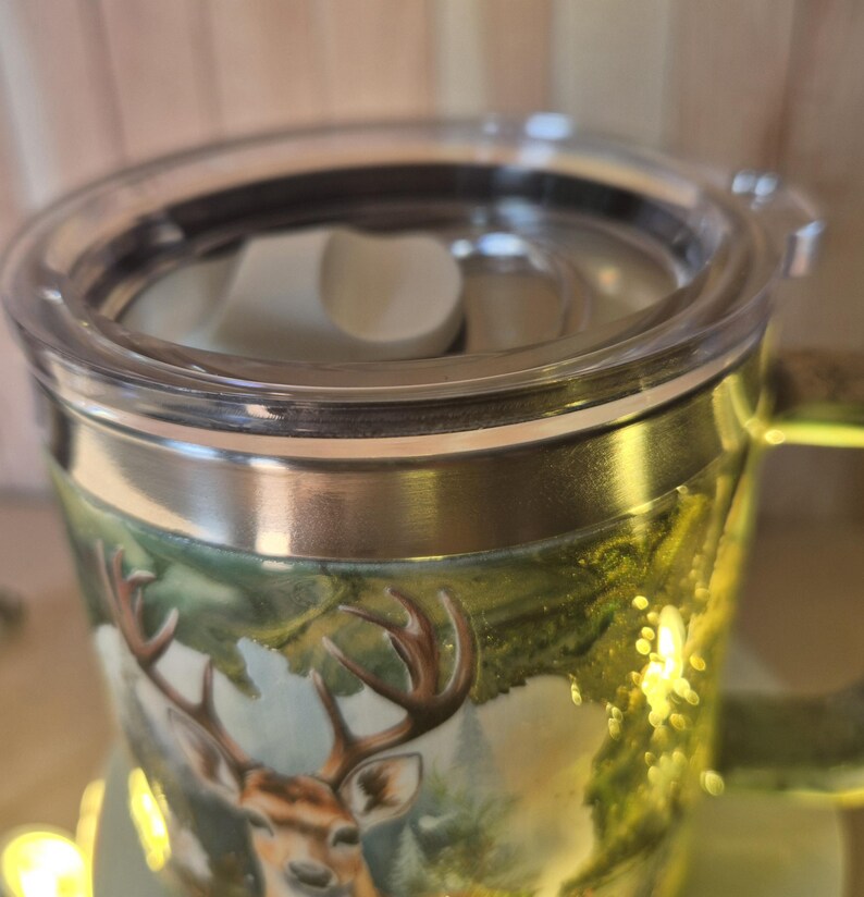 Premium Thermobecher "Herbstwald" – Handgemachtes Hirsch-Unikat in Grün 🦌
