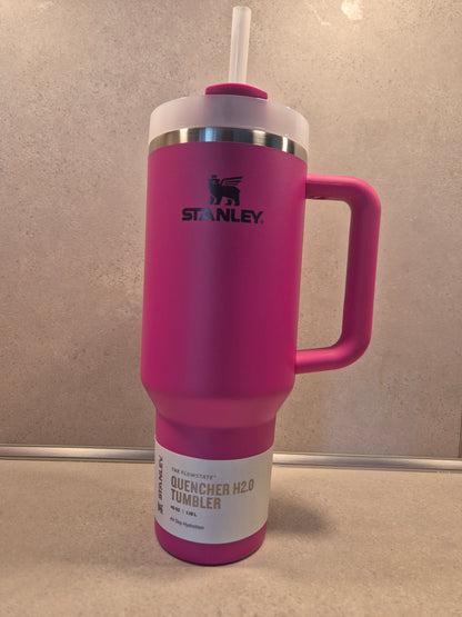 Stanley® Quencher H2.0 FlowState™ 1,18 L – Fuchsia | individuell veredelt
