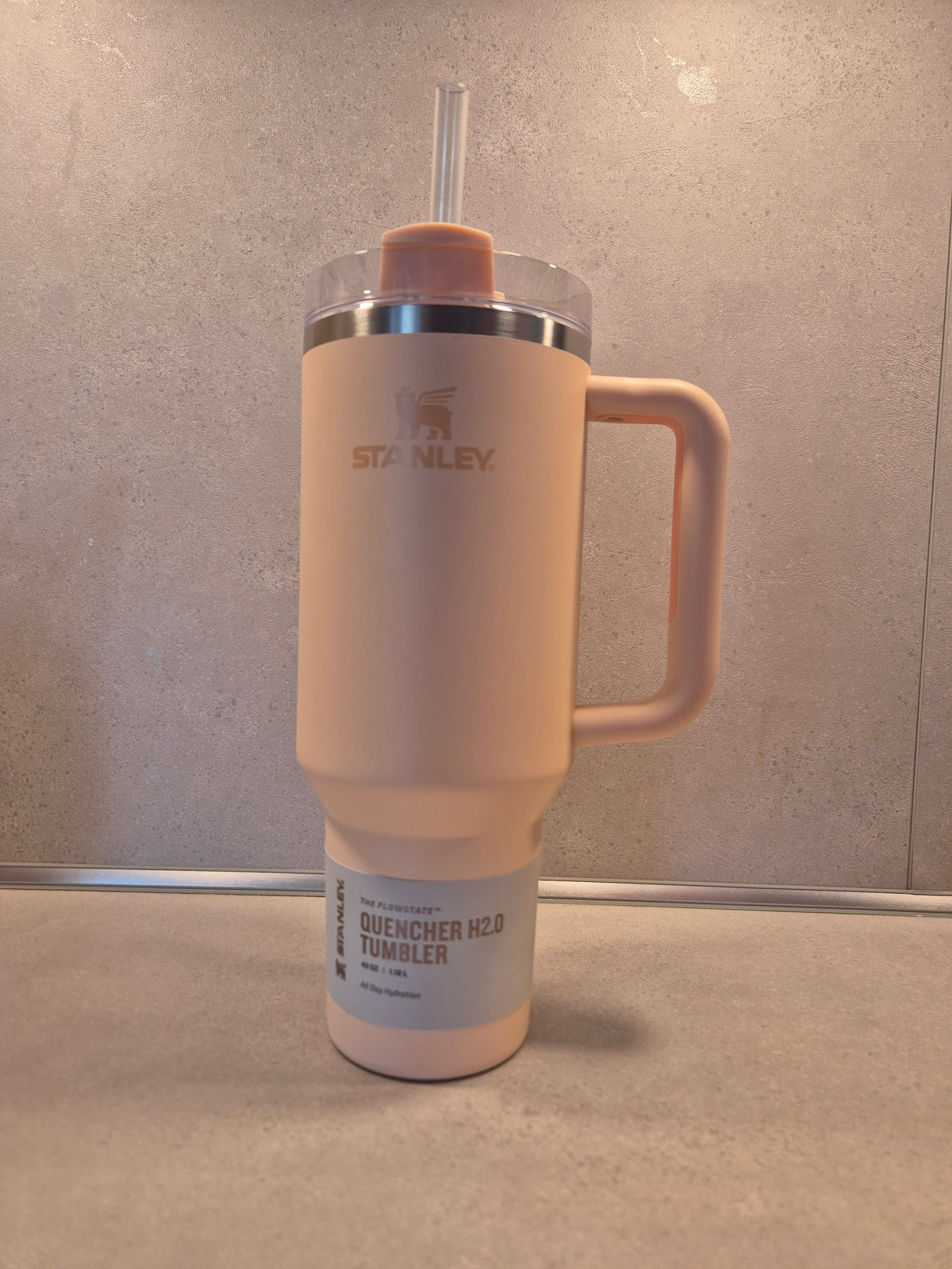 Stanley® Quencher H2.0 FlowState™ 1,18 L – Peach Rose | individuell veredelt