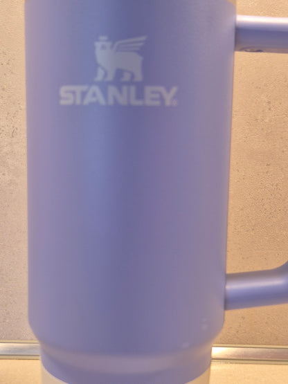 Stanley Quencher H2.0 0,89 L – Lavendel | individuell veredelt nach Wunsch