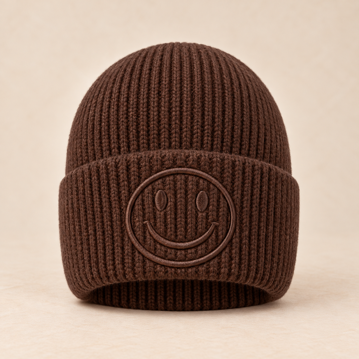 Smiley Strickmütze Damen – Kuschelige Wintermütze mit Smiley-Stickerei | Verschiedene Farben