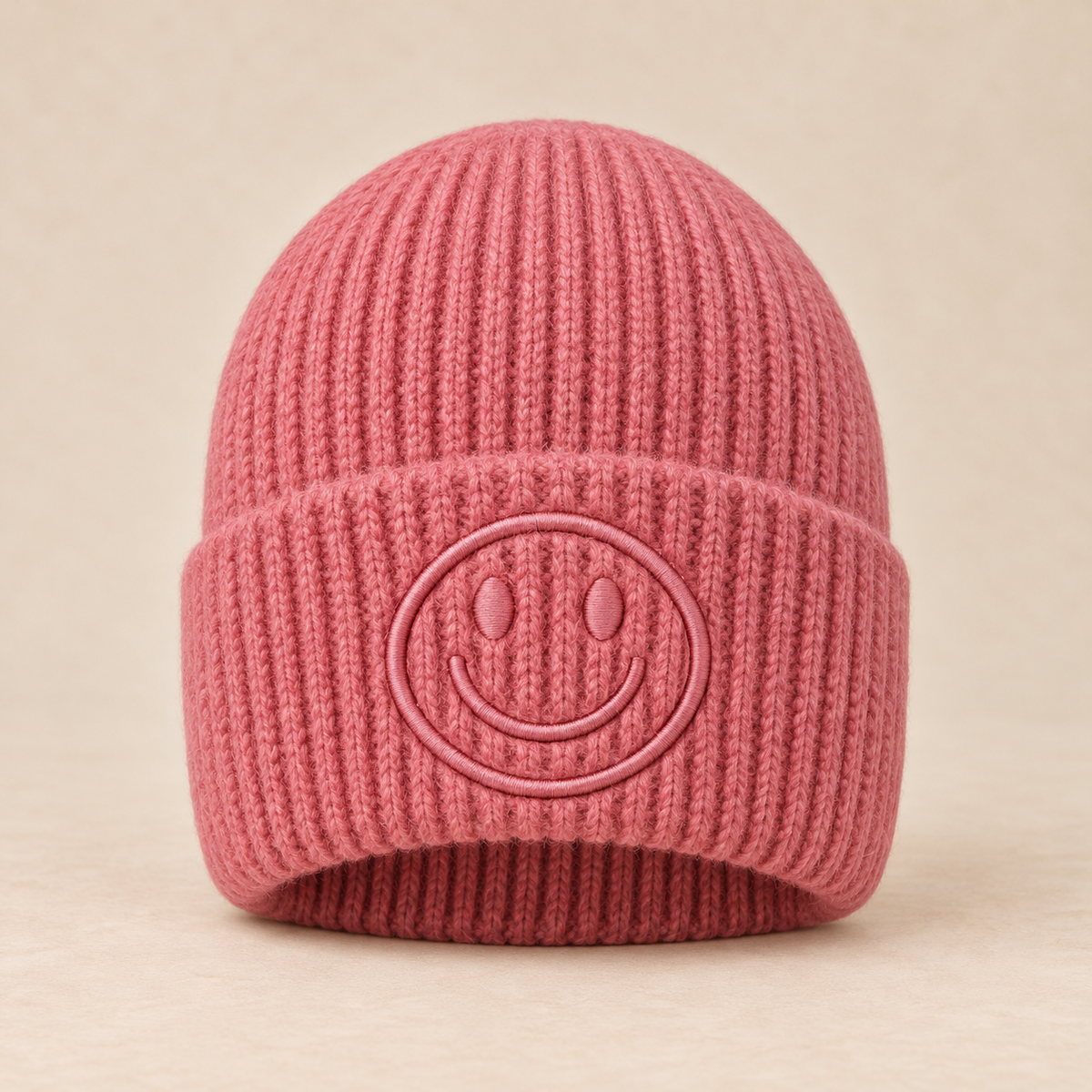 Smiley Strickmütze Damen – Kuschelige Wintermütze mit Smiley-Stickerei | Verschiedene Farben