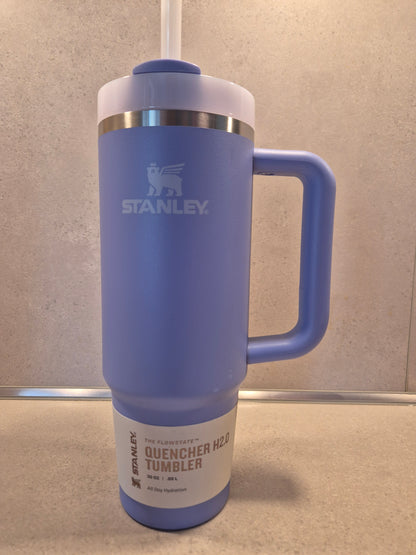Stanley Quencher H2.0 0,89 L – Lavendel | individuell veredelt nach Wunsch
